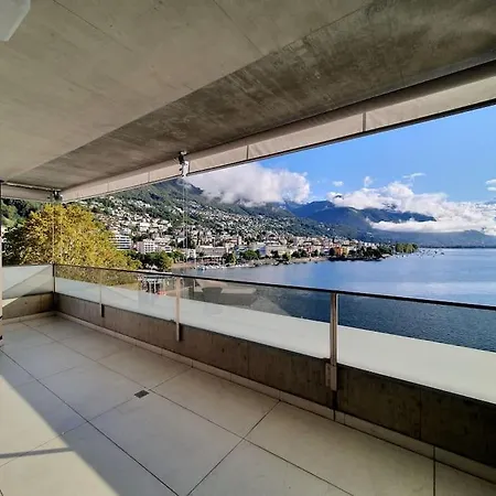 Lake View Penthouse Apt 701 Air-conditioned 公寓 洛迦诺
